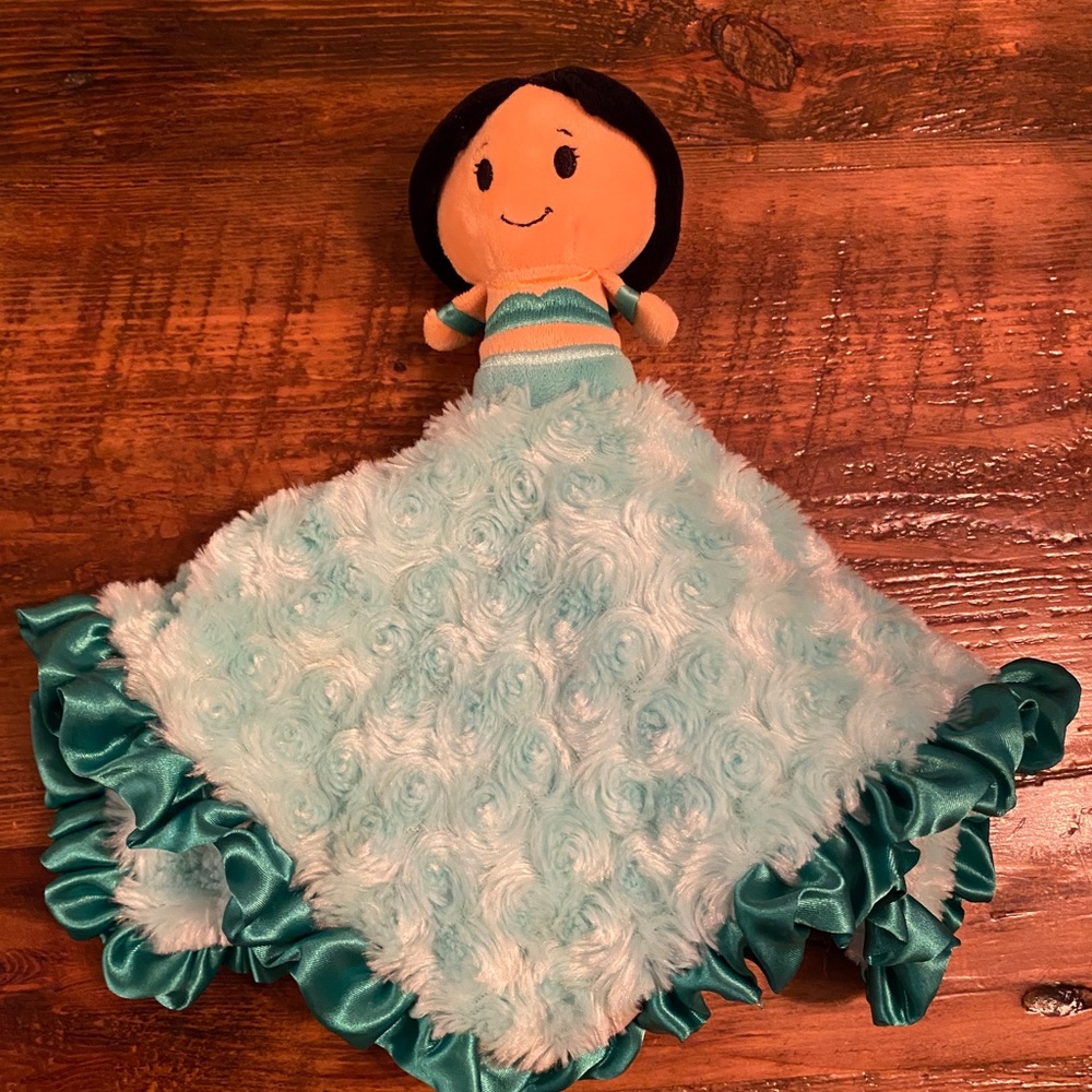Hallmark itty bitty lovey